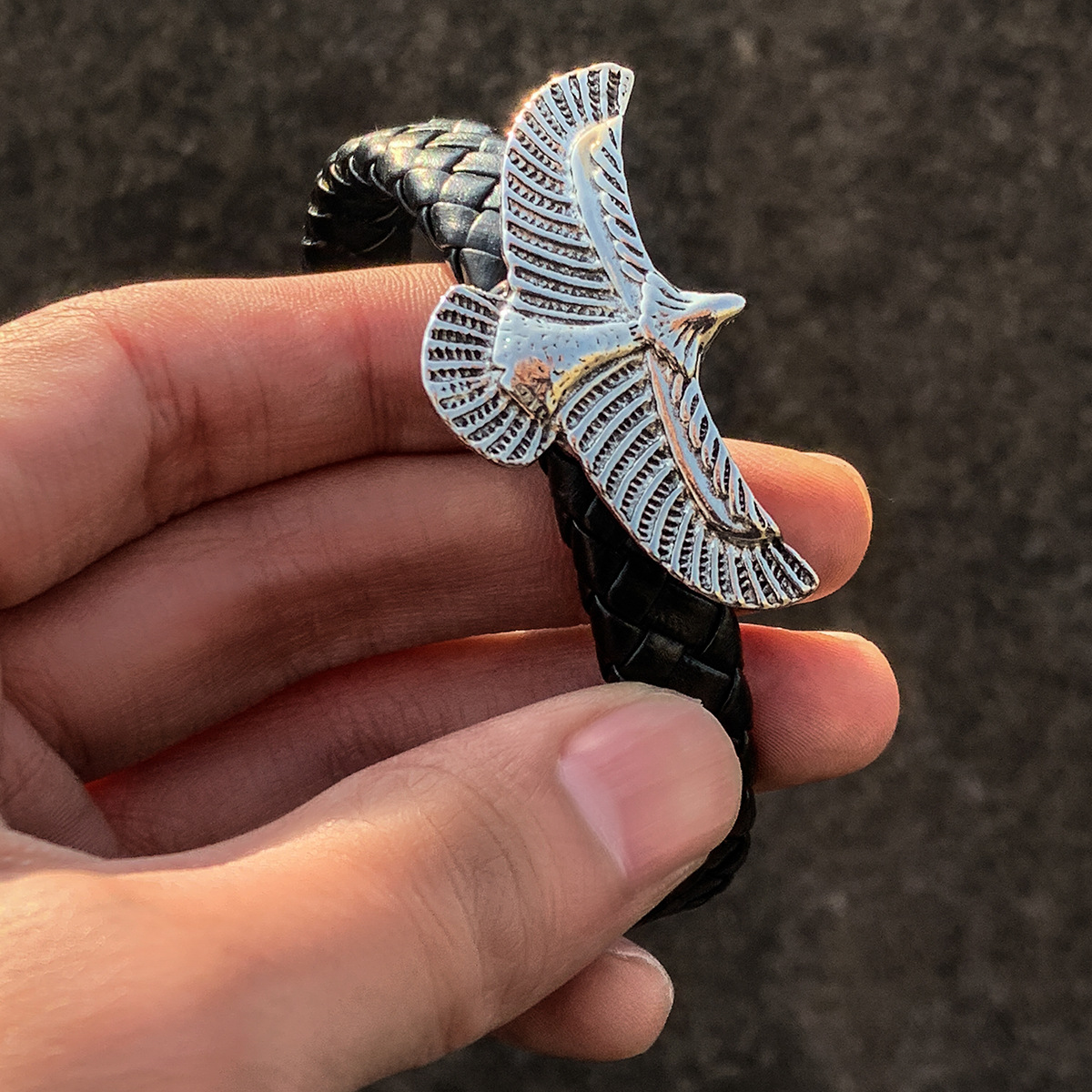 Fashion Eagle Bracelet for Men - Men'S Accessories Hand Bands 评论和价格